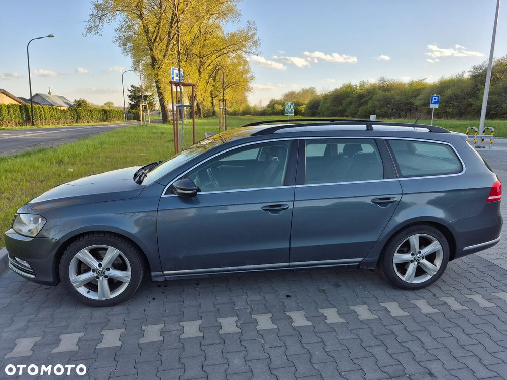 Volkswagen Passat 2.0 TDI SCR 4Motion DDG Highline - 3