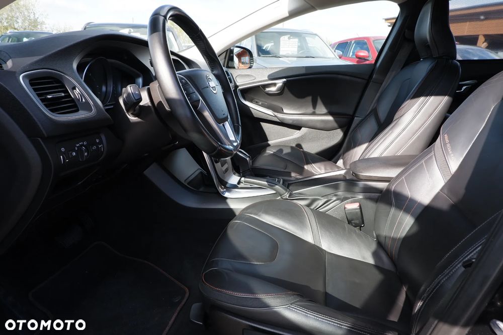 Volvo V40 D2 Powershift Ocean Race - 25