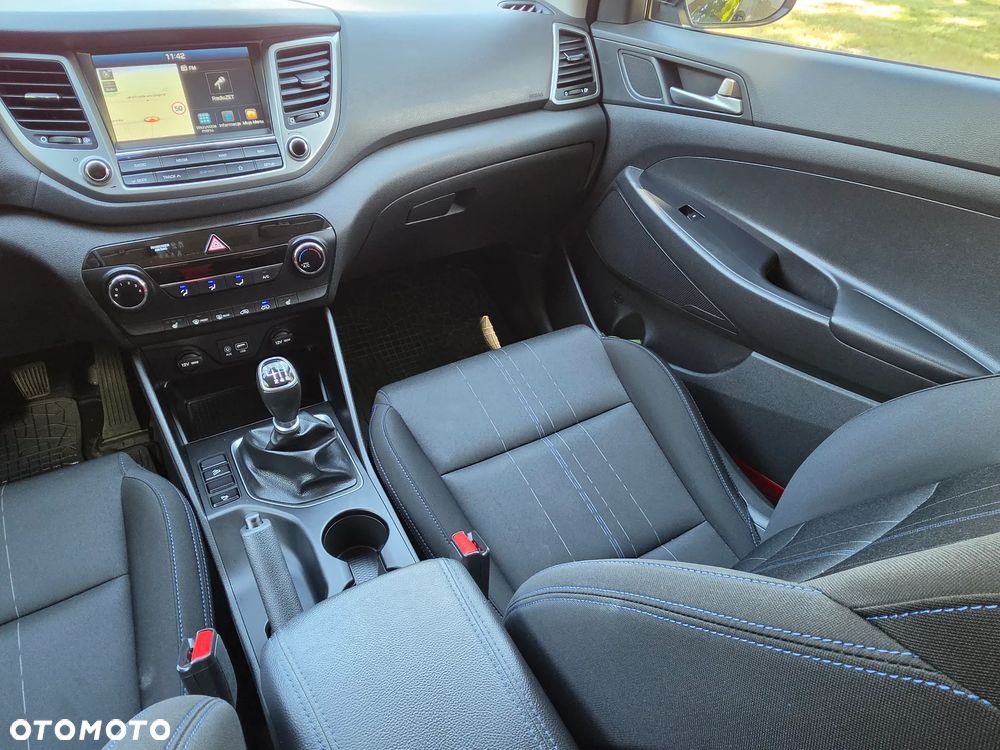 Hyundai Tucson 1.6 Turbo 2WD Navi - 17