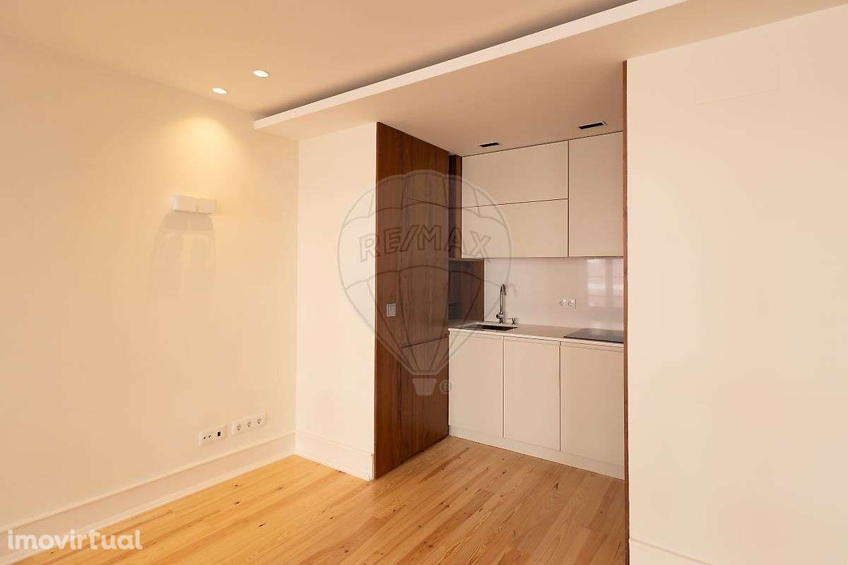 Apartamento T2 para arrendamento - Grande imagem: 2/29