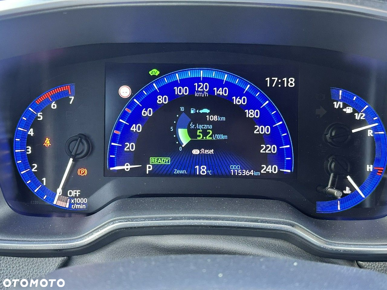 Toyota Corolla 1.8 Hybrid Comfort - 16