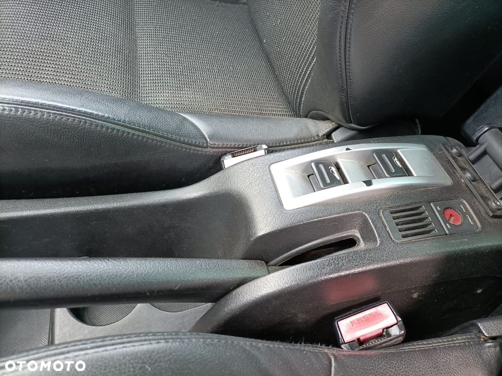 Peugeot 307 CC - 8