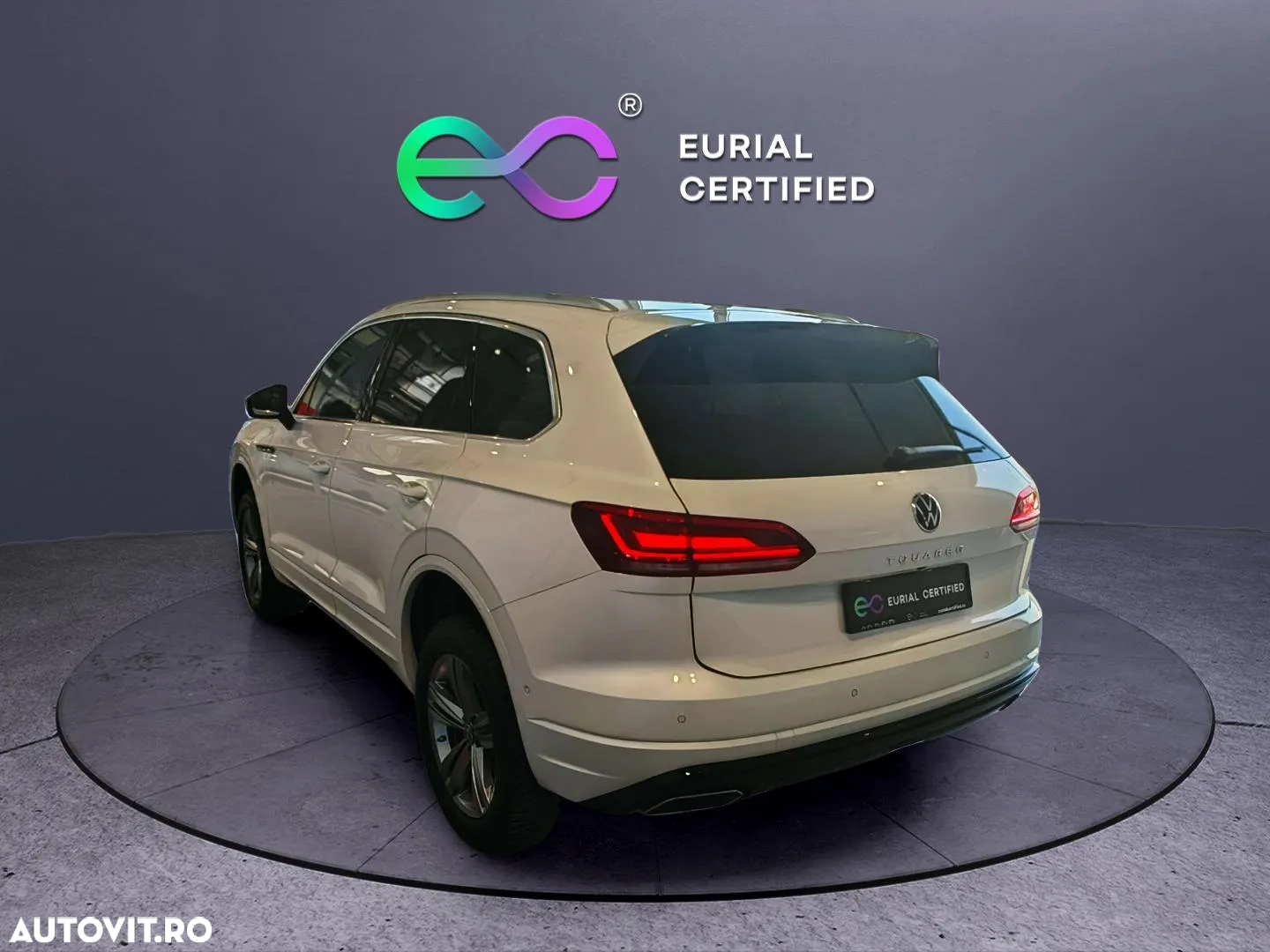 Volkswagen Touareg 3.0 V6 TDI 4Motion DPF Automatik Elegance - 6