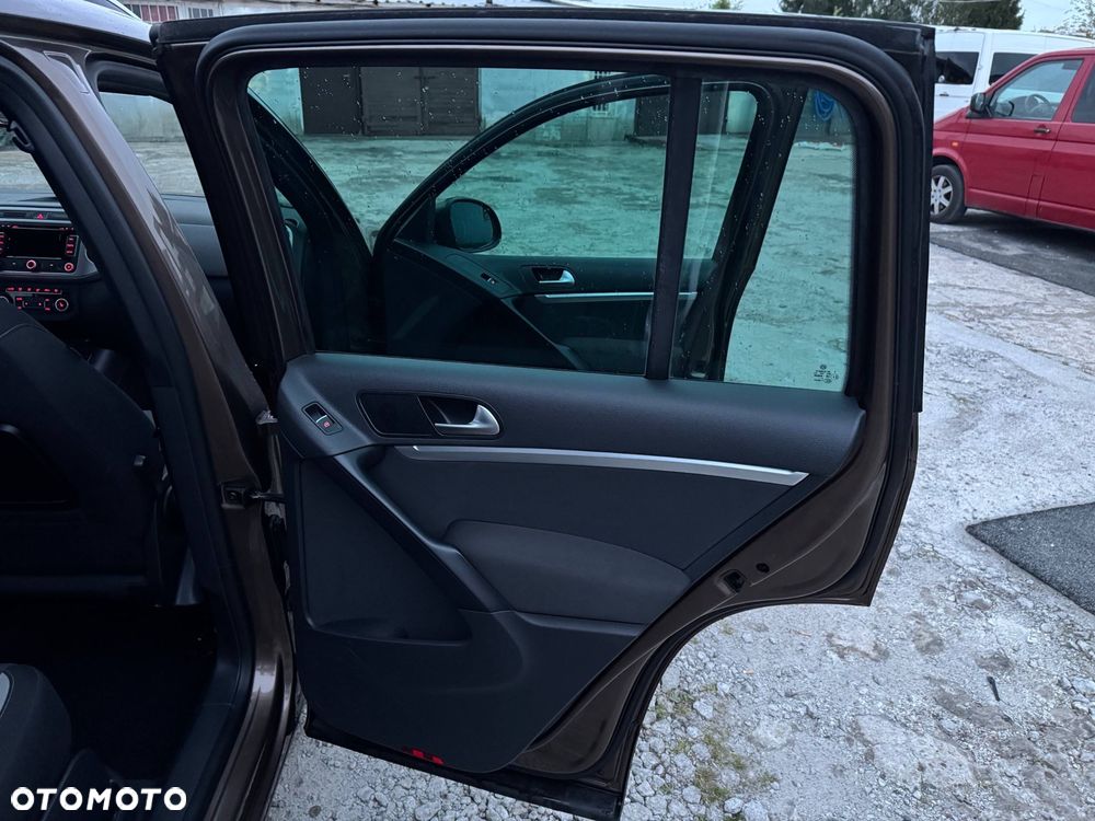 Volkswagen Tiguan - 18
