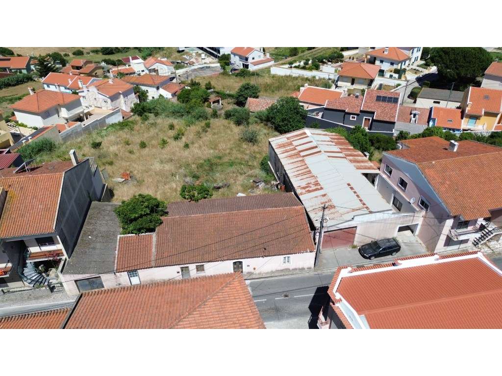 Terreno com 2700m2 em zona URBANA - Grande imagem: 4/4