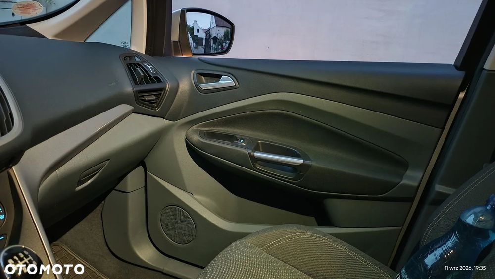 Ford C-MAX - 12