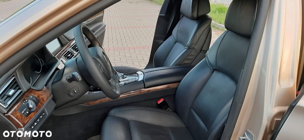BMW Seria 7 750d xDrive - 7
