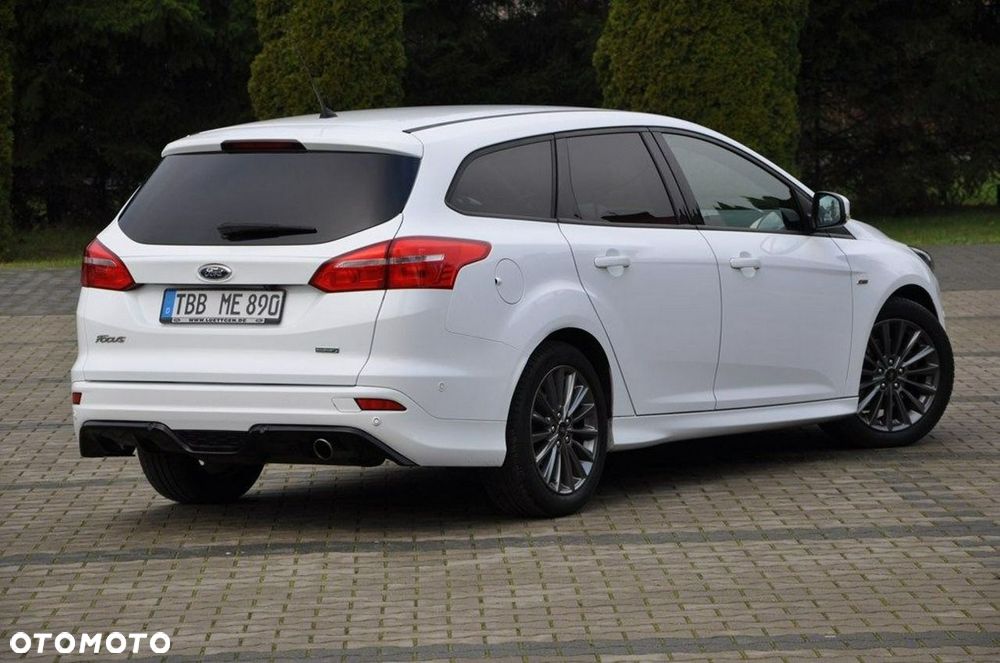 Ford Focus 1.5 EcoBoost STart-Stopp-System ST-LINE - 16