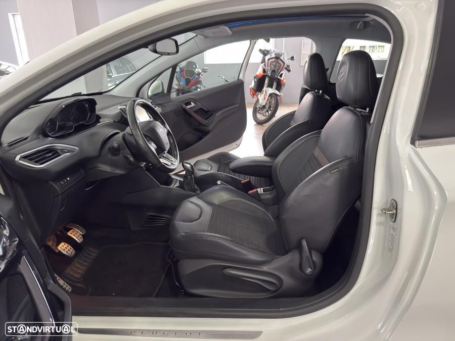 Peugeot 208 1.6 BlueHDi Allure - 5