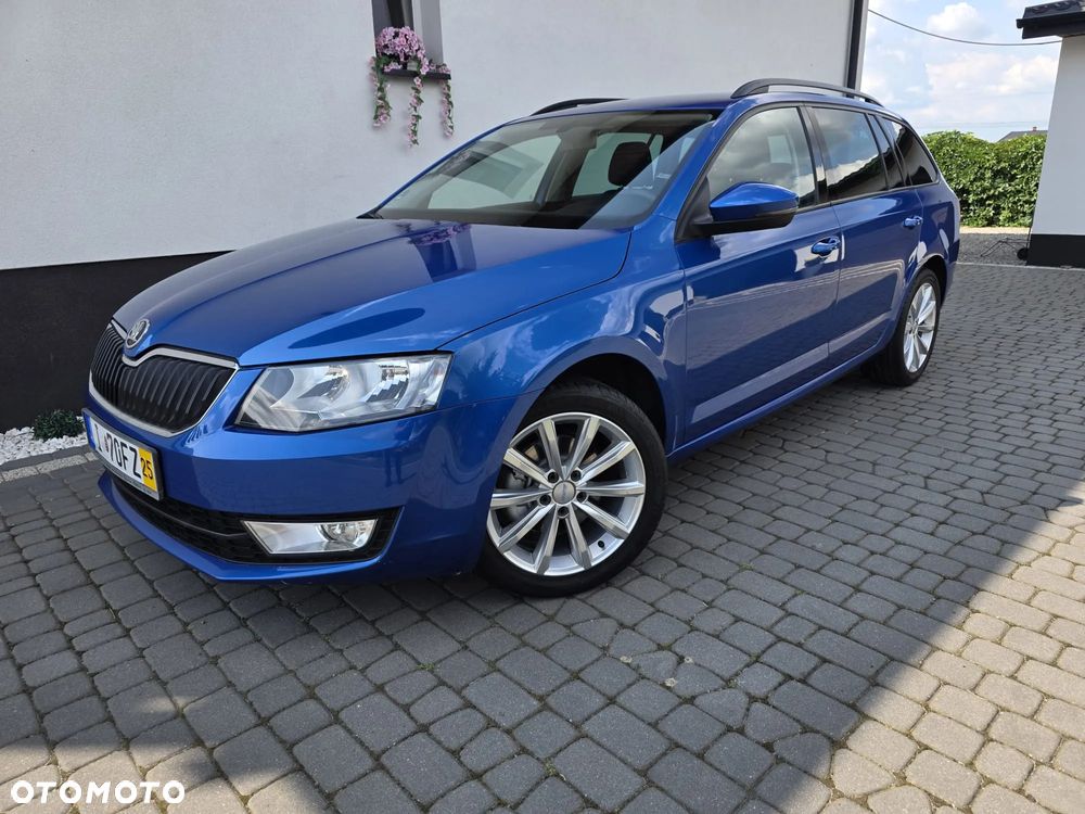 Skoda Octavia Combi 2.0 TDI Soleil - 1