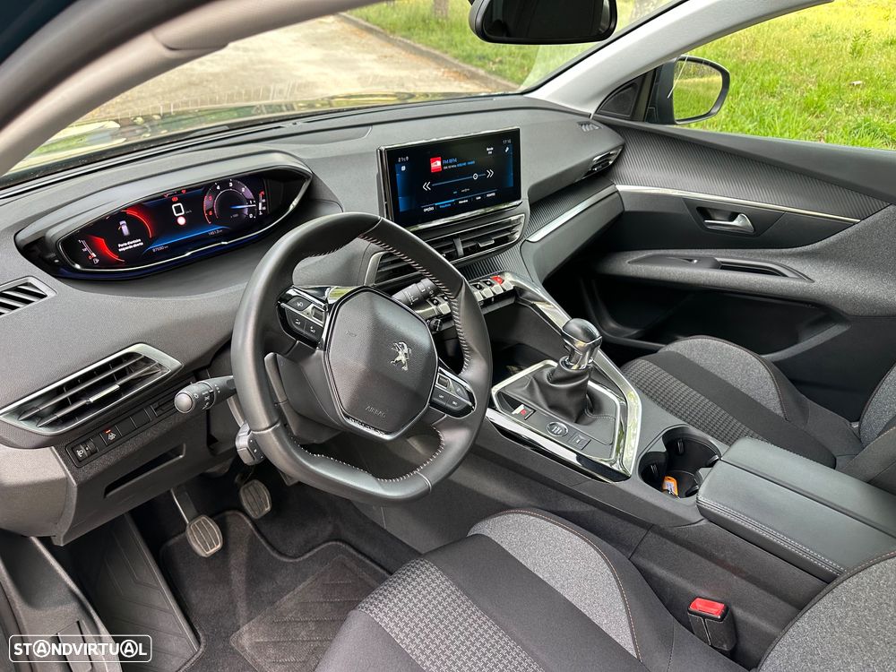 Peugeot 3008 1.5 BlueHDi Style - 19