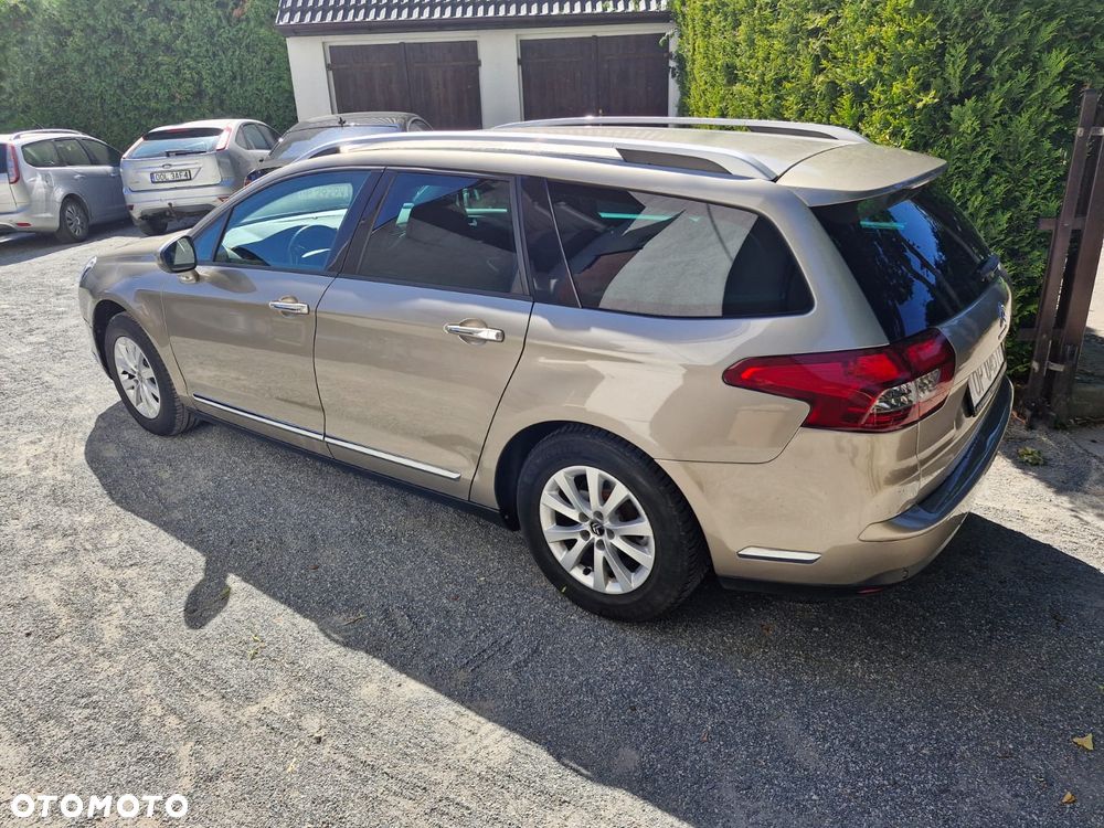 Citroën C5 Tourer HDi 115 FAP Tendance - 4