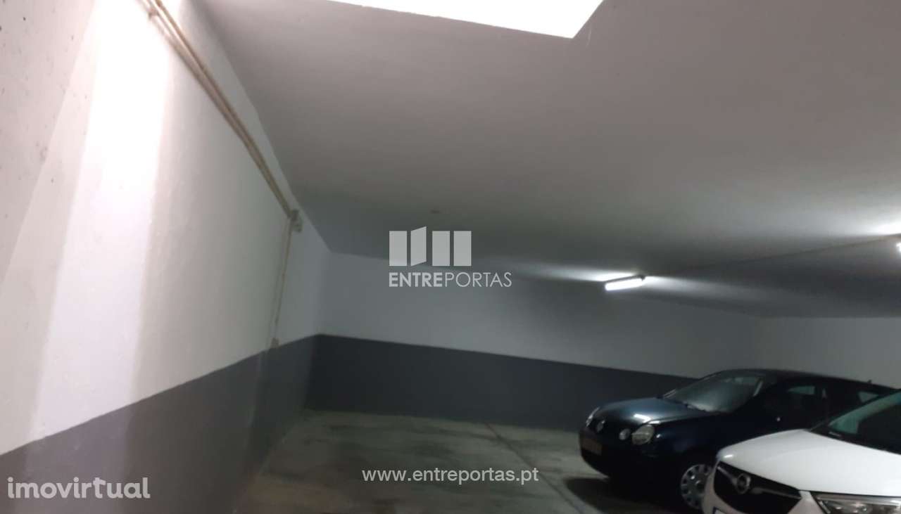 Venda de lugar de garagem no centro da cidade, na Póvoa de Varzim - Grande imagem: 2/3
