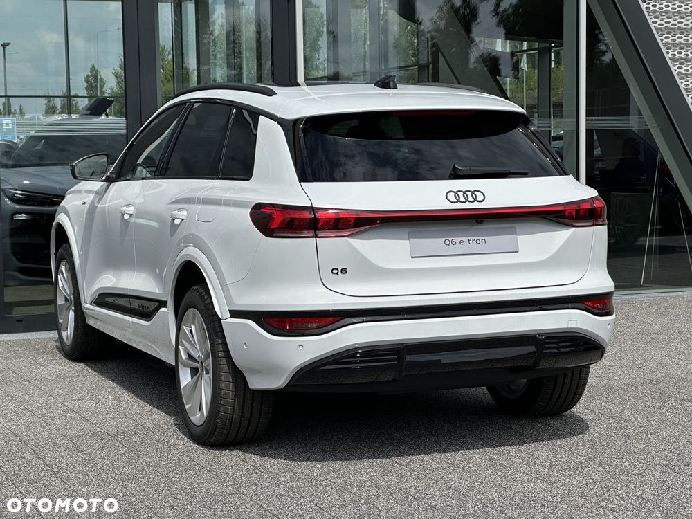 Audi Q6 e-tron - 9