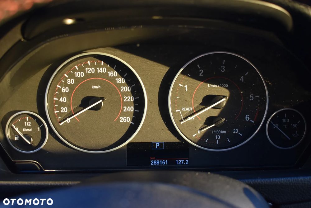 BMW Seria 3 320d Sport Line - 5