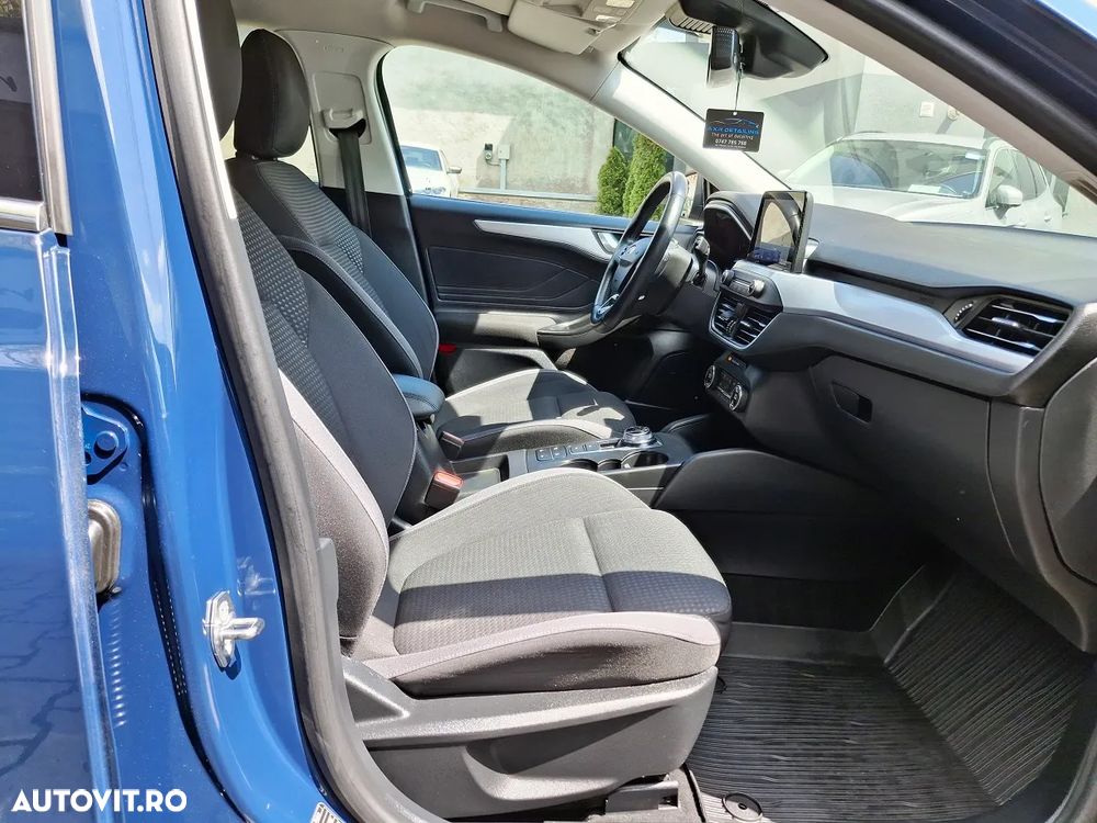 Ford Focus 1.5 EcoBlue Connected - 12