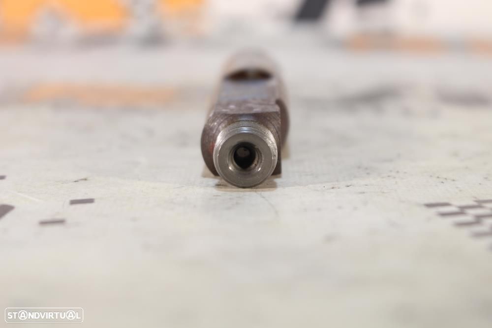 Injetor Audi A6 (4A2, C4)  046130201F / 046 130 201 F - 3