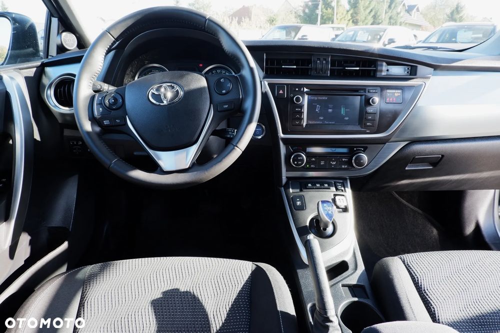 Toyota Auris 1.8 HSD Luna - 14