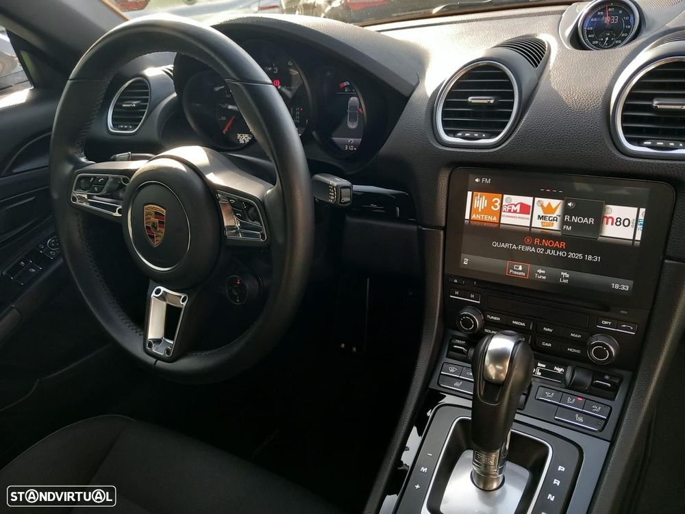 Porsche 718 Boxster 2.0 T PDK - 24