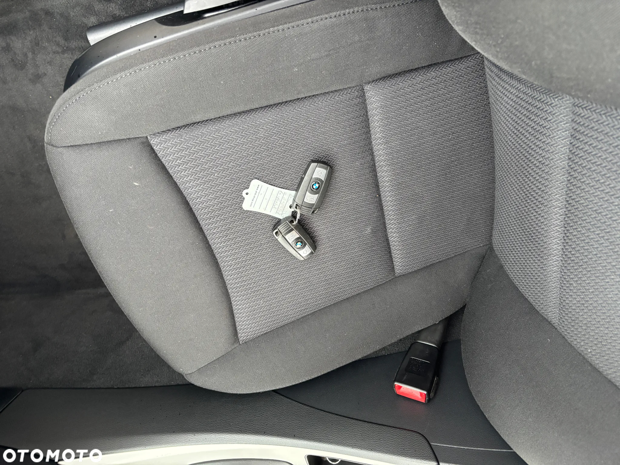BMW Seria 3 320d Touring Efficient Dynamics Edition - 14
