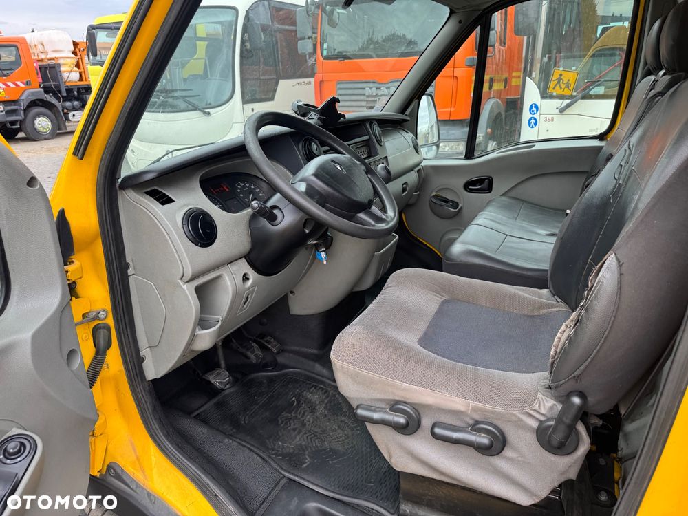Renault Master L2H2 Furgon 2008 r. Klima Blaszak - 24