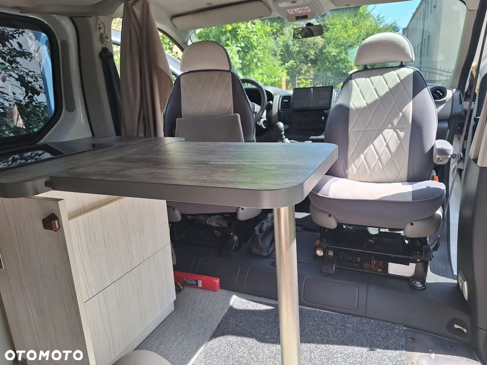 Renault Trafic - 9