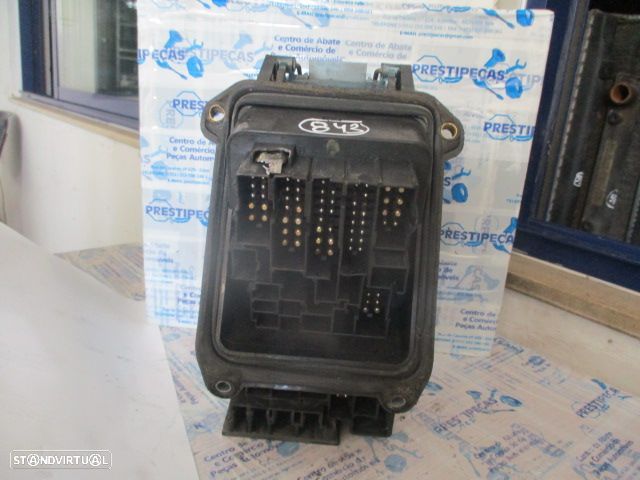 Caixa Fusiveis 2015450046 MERCEDES W201 1991 2.0D MERCEDES W201 190D 1987 2.0D 72CV 4P Verde ORIGINAL - 2