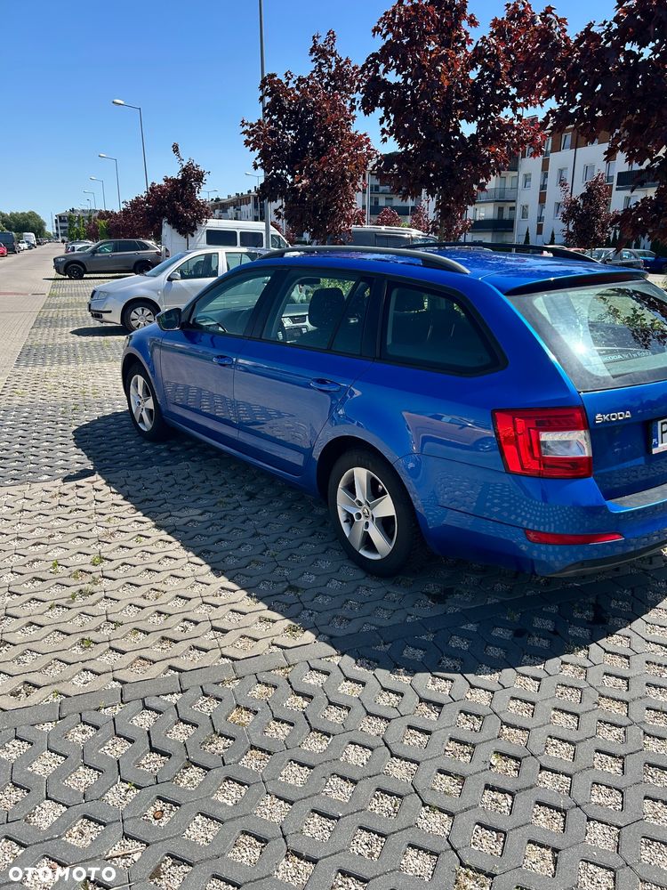 Skoda Octavia 1.6 TDI Ambition - 5