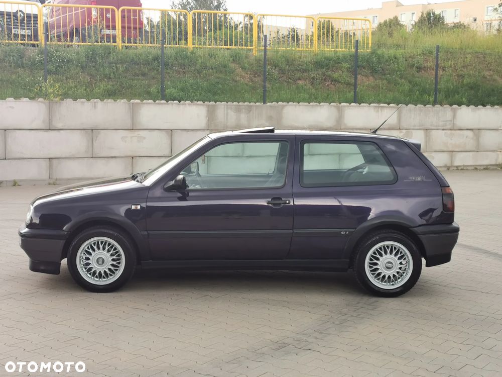 Volkswagen Golf 1.8 GT Special - 10