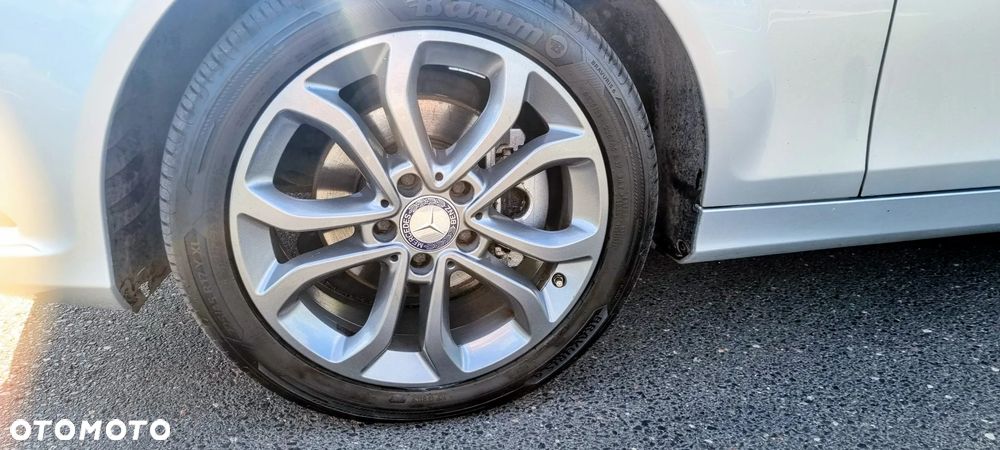 Mercedes-Benz Klasa C 200 CDI DPF BlueEFFICIENCY Special Edition - 21