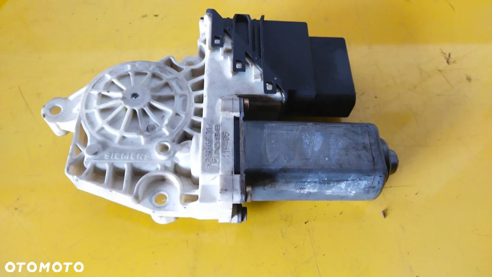 SKODA OCTAVIA 2 MODUŁ SILNICZEK SZYBY LEWY TYŁ 993424100 - 1