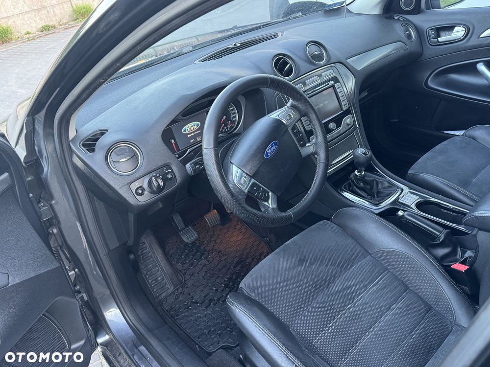 Ford Mondeo - 7