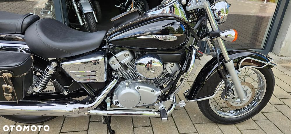 Honda Shadow - 7