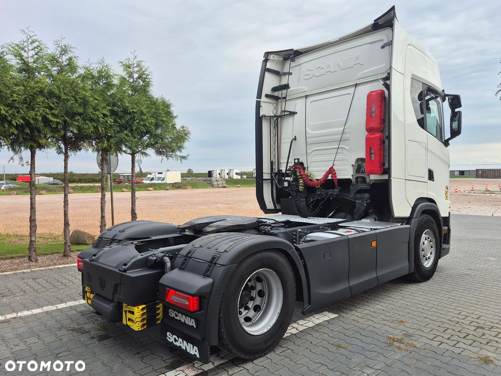 Scania S460 SUPER Highline Płaska Podłoga LED - 25