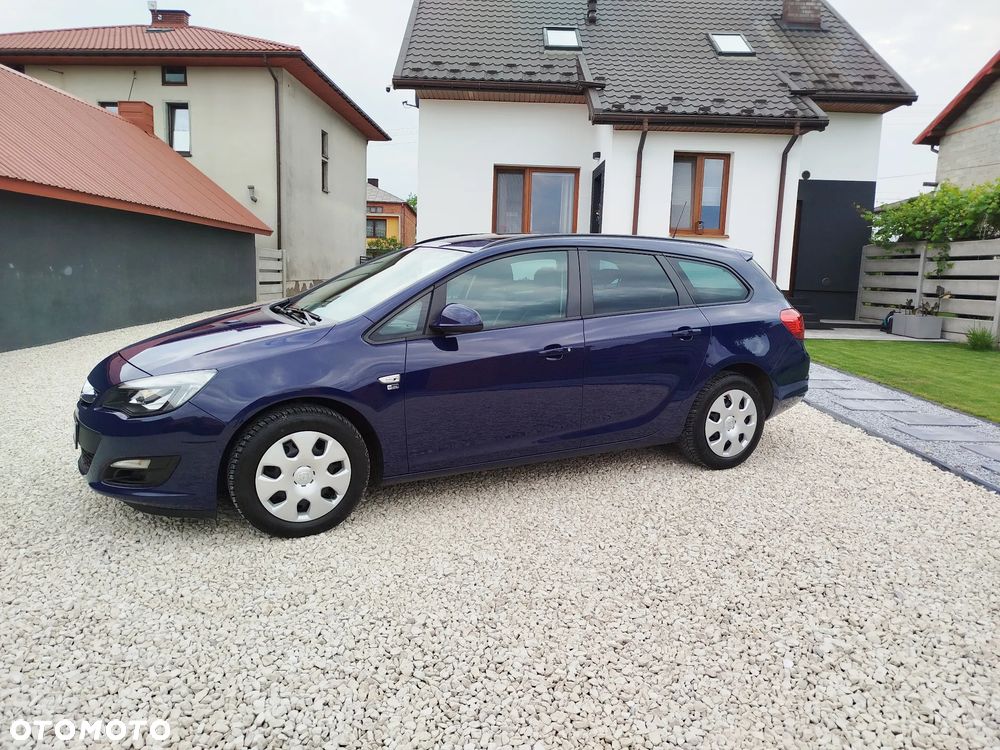 Opel Astra 1.4 Turbo 150 Jahre - 19