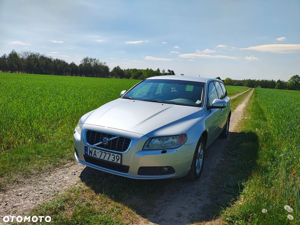 Volvo V70 2.0D Kinetic - 6