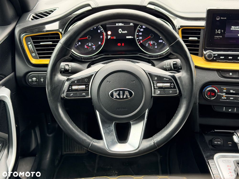 Kia XCeed 1.6 T-GDI L Business Line DCT - 19