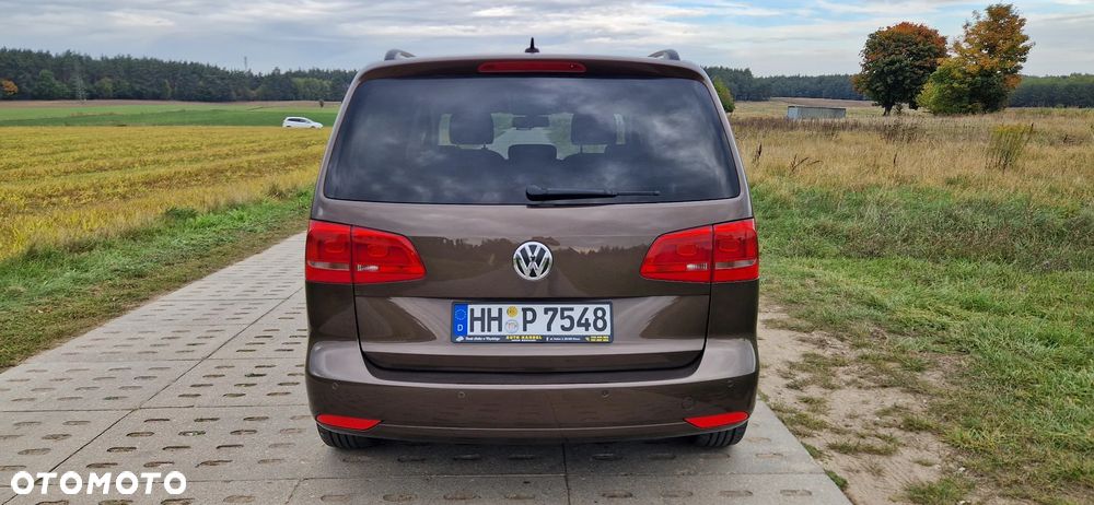 Volkswagen Touran 2.0 TDI DPF BlueMotion Technology DSG MATCH - 16