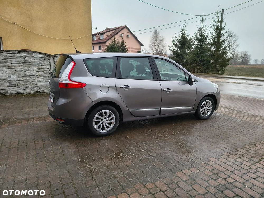 Renault Grand Scenic - 5
