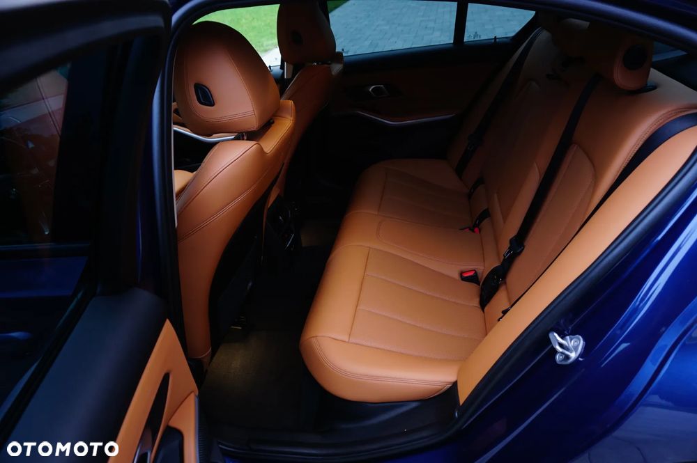 BMW Seria 3 - 20
