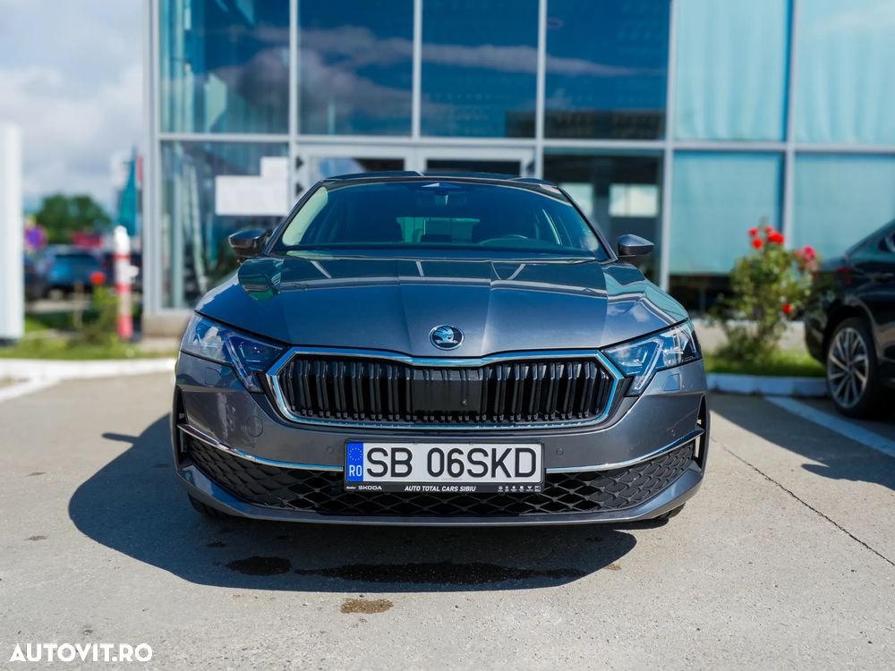 SKODA Octavia 2025 — imagine 9