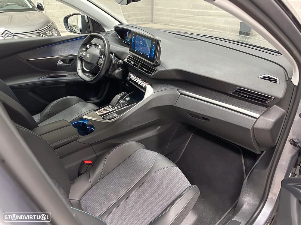Peugeot 3008 225 e-EAT8 Allure Pack - 11