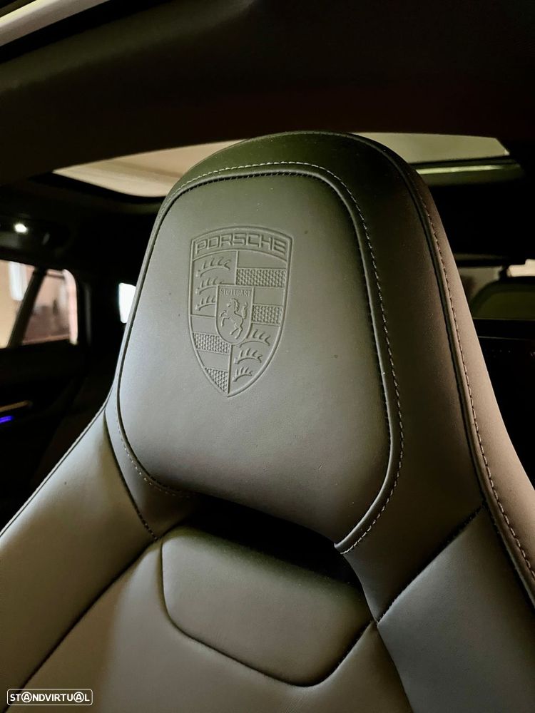 Porsche Panamera 4S E-Hybrid - 43