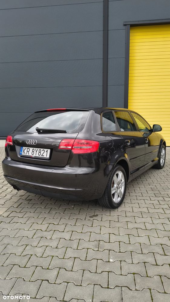 Audi A3 Sportback 2009 photo 2
