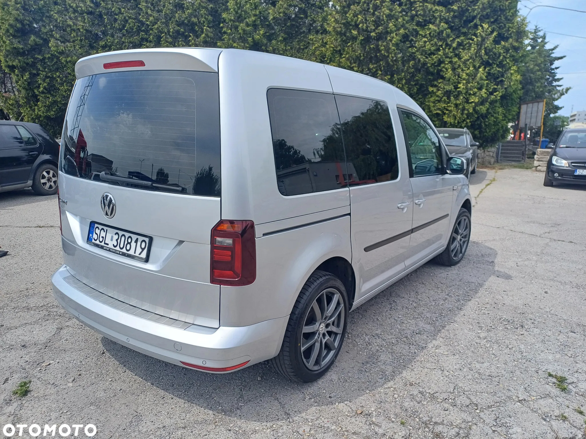 Volkswagen Caddy 2.0 TDI Trendline DSG - 5