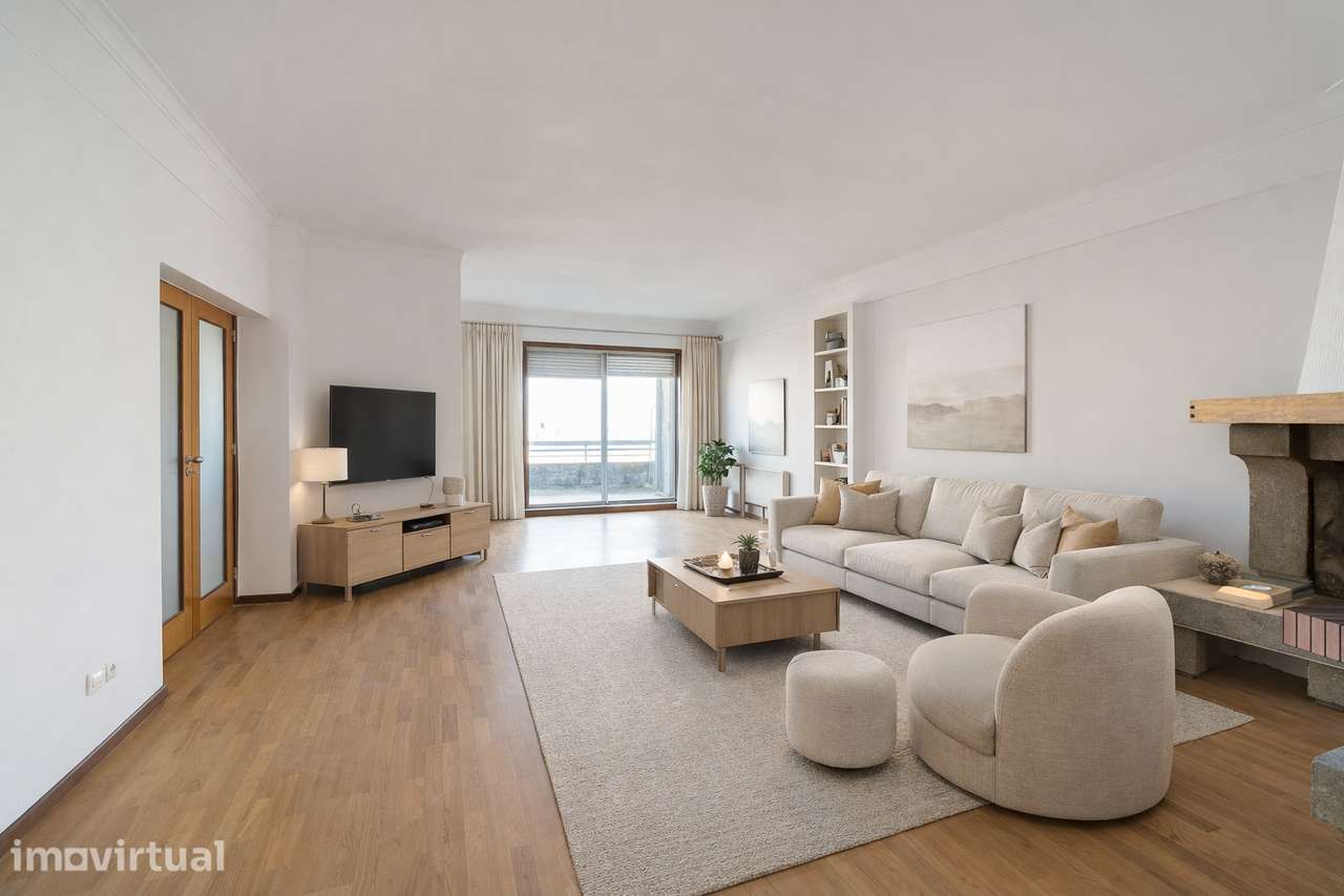 T5 Penthouse na Av Fernão Magalhães - Centro do Porto com Terraço - Grande imagem: 2/30