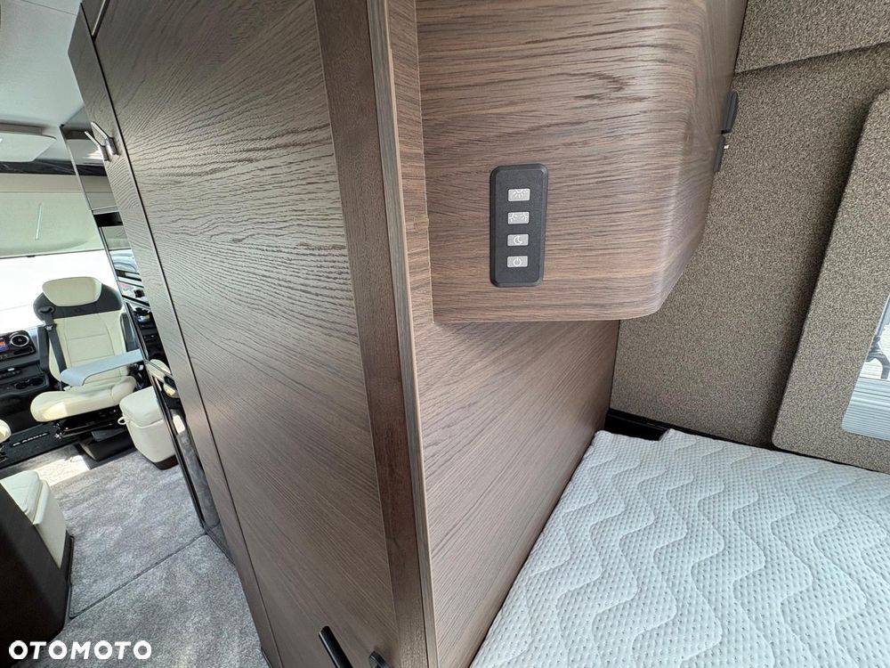 Adria Supersonic 780 SL - 36