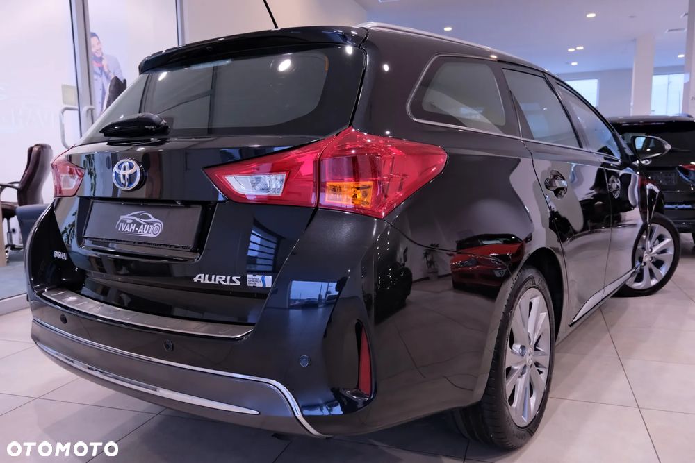 Toyota Auris 1.8 HSD Luna - 15