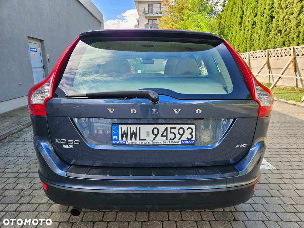 Volvo XC 60 2.4D AWD - 16