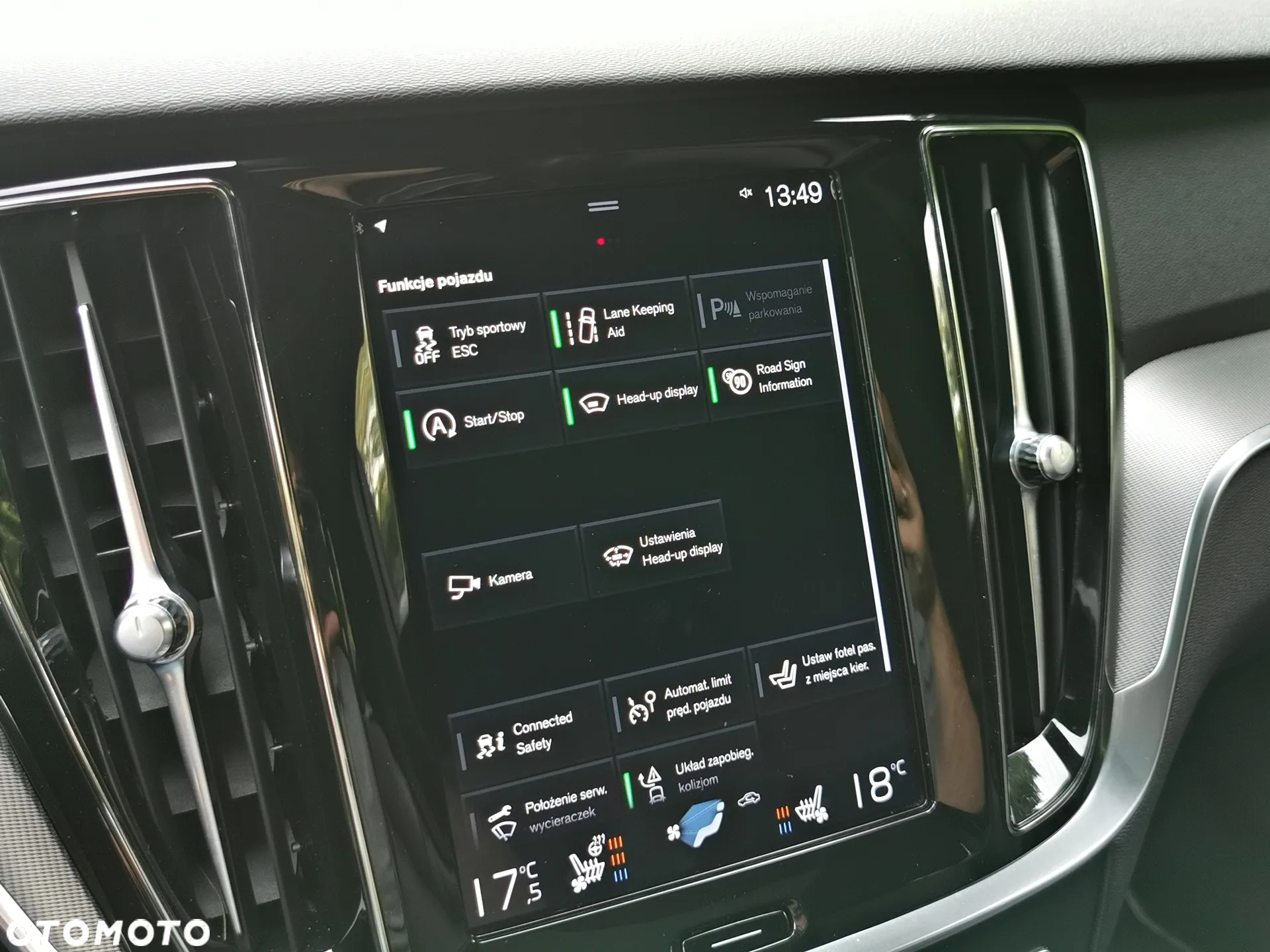 Volvo V60 D3 Geartronic R-Design - 30